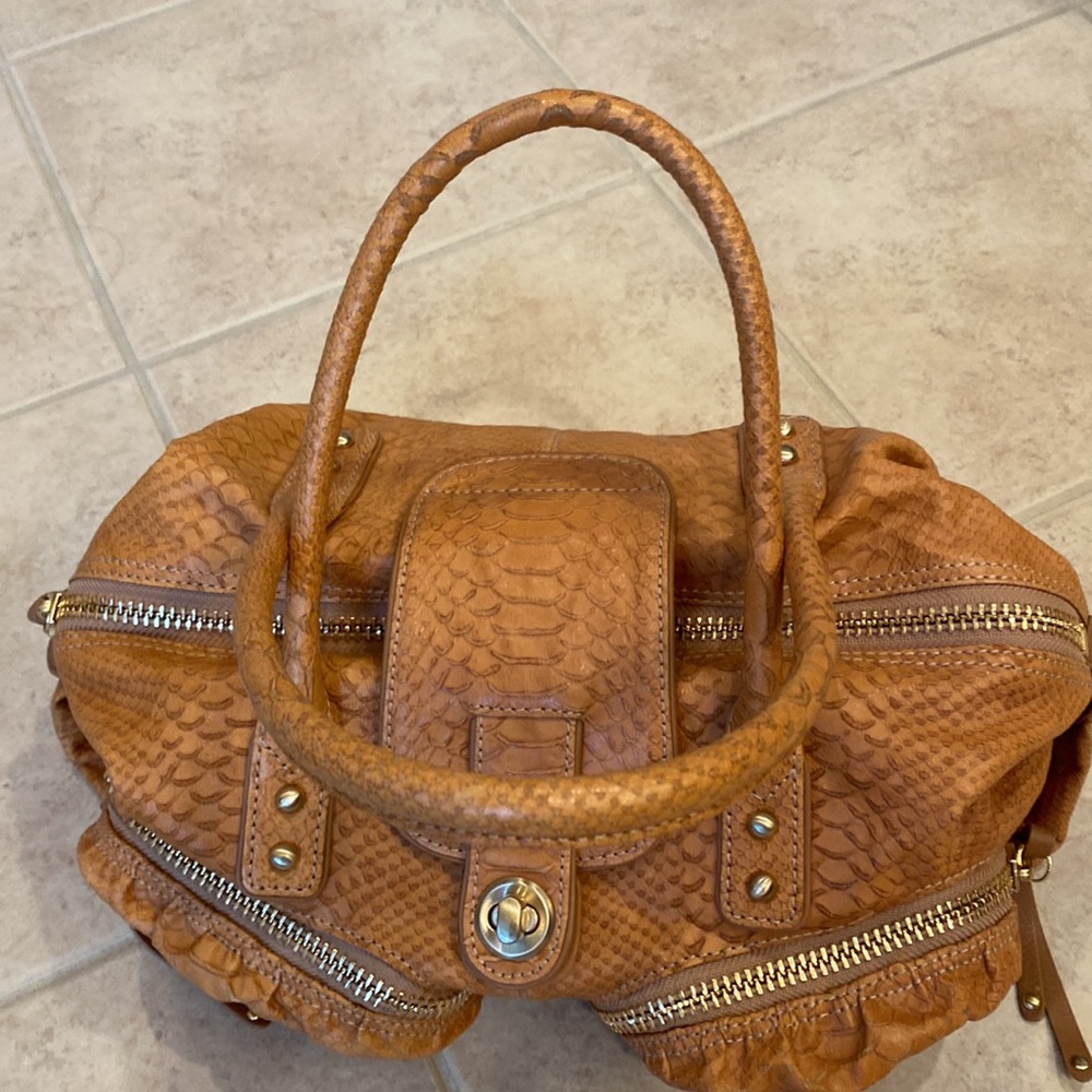Botkier Bag - Picture 2 of 10